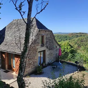 https://gite-au-calme-avec-superbe-vue-la-talonie.midi-pyreneeshotels.com